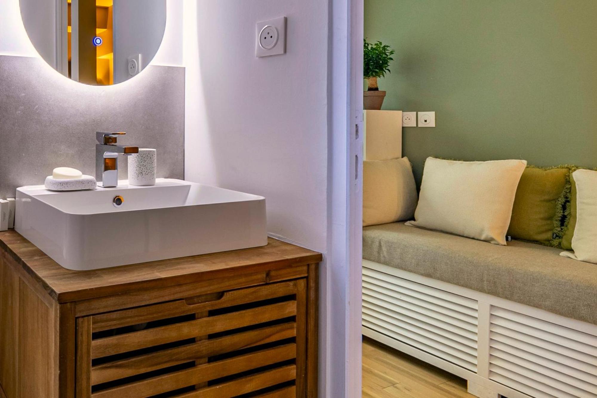 Design And Quiet Studio On Wooded Courtyard ! باريس المظهر الخارجي الصورة